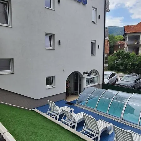 Suncani Breg 索科矿泉村