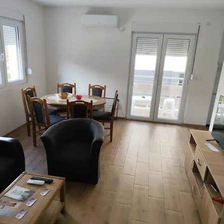 Suncani Breg Апартаменты